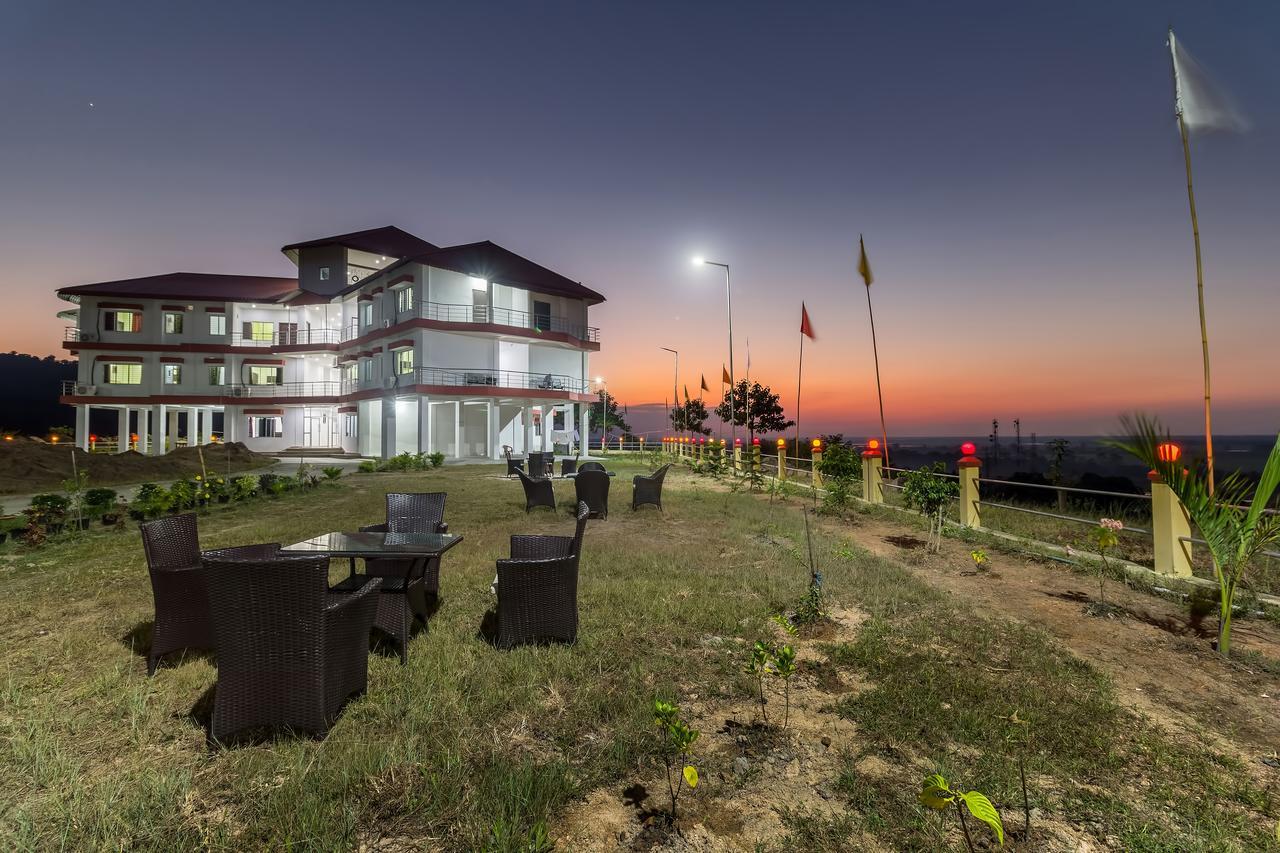 La Vue Resort Kāziranga 外观 照片