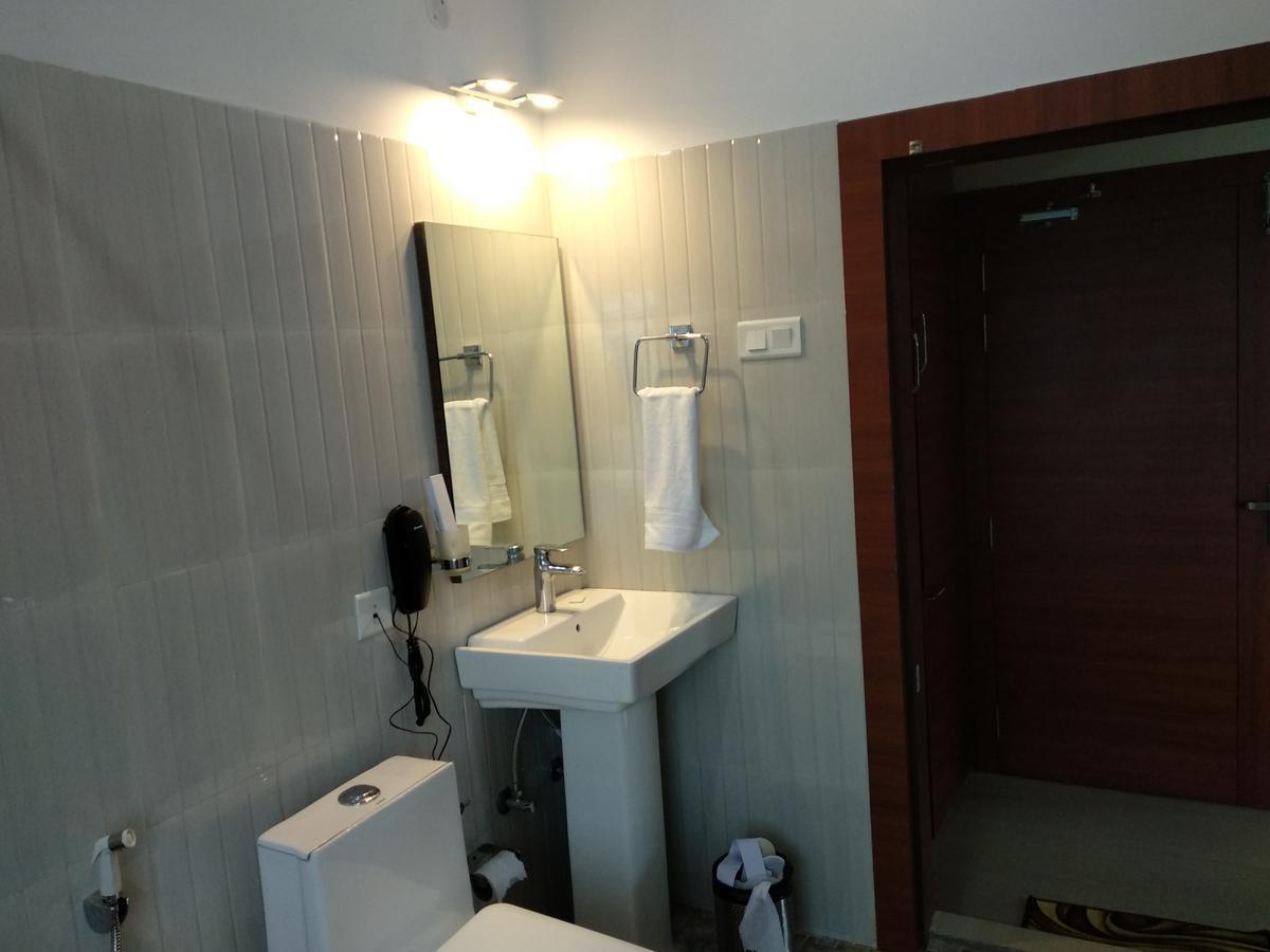 La Vue Resort Kāziranga 外观 照片