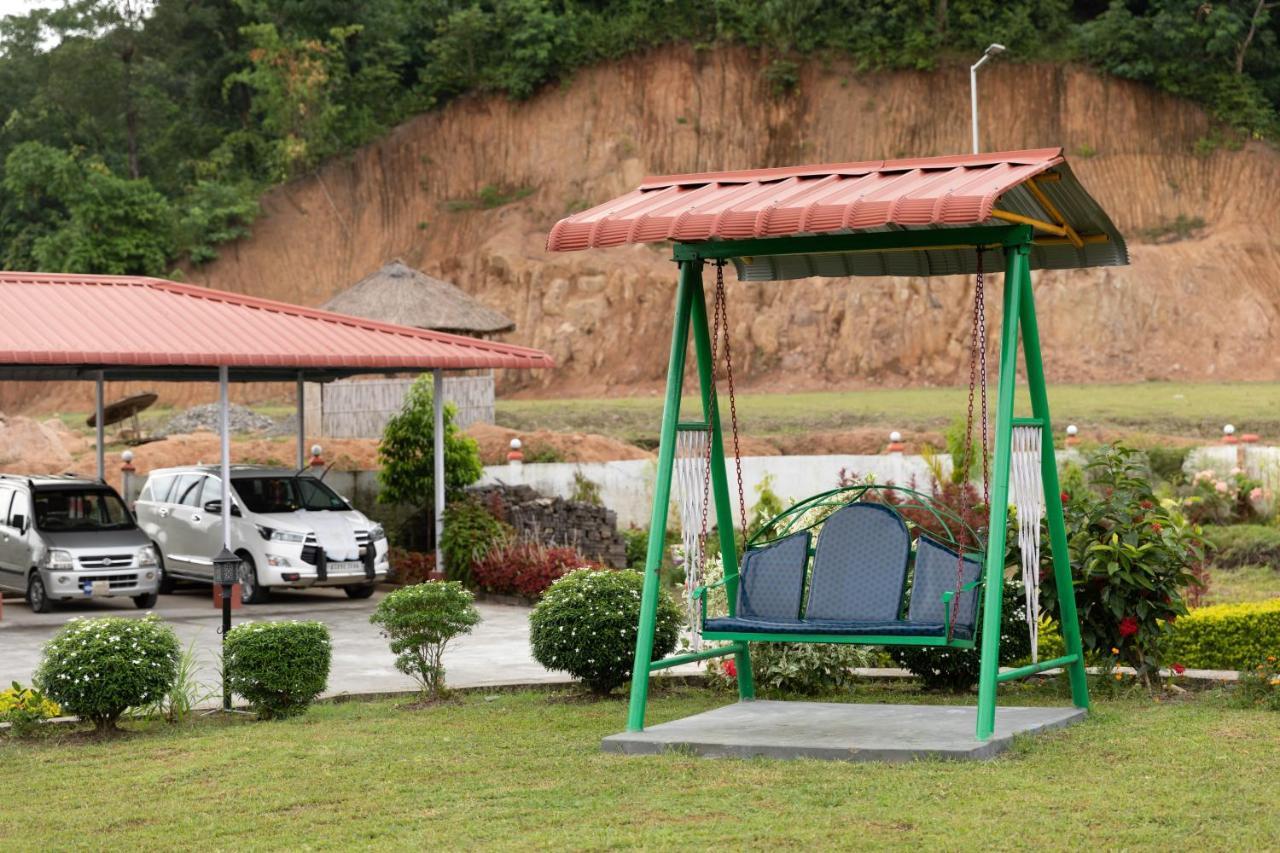 La Vue Resort Kāziranga 外观 照片