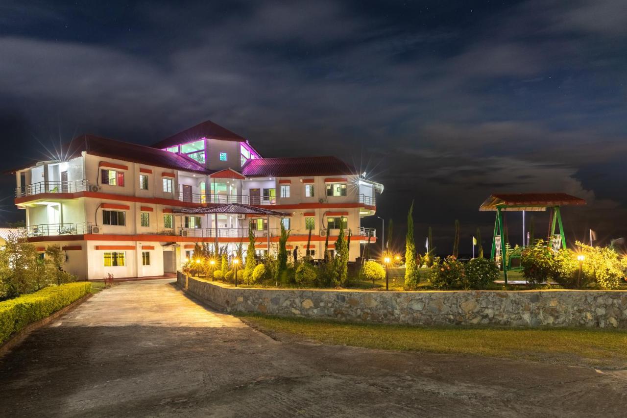 La Vue Resort Kāziranga 外观 照片